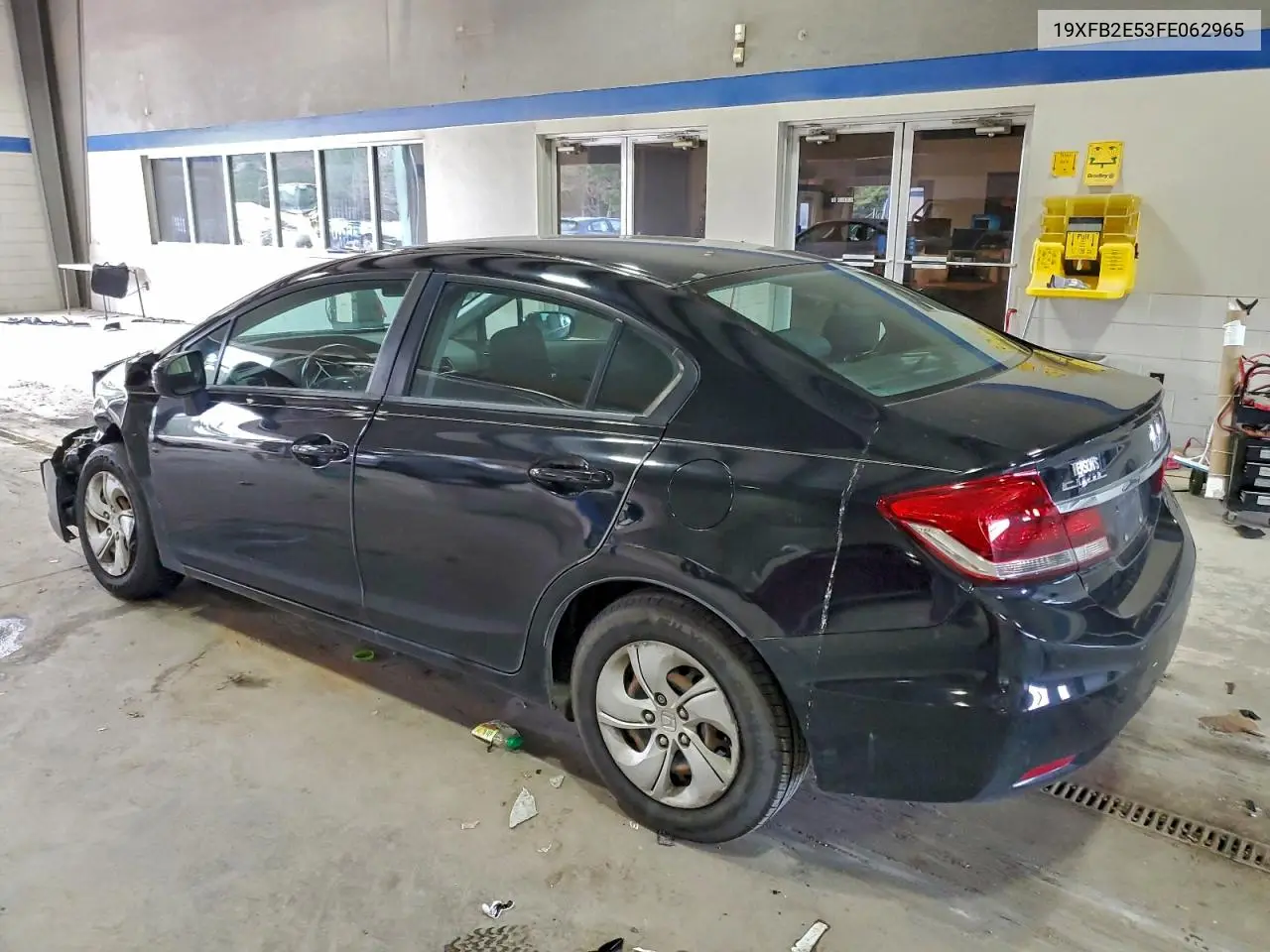 19XFB2E53FE062965 2015 Honda Civic Lx