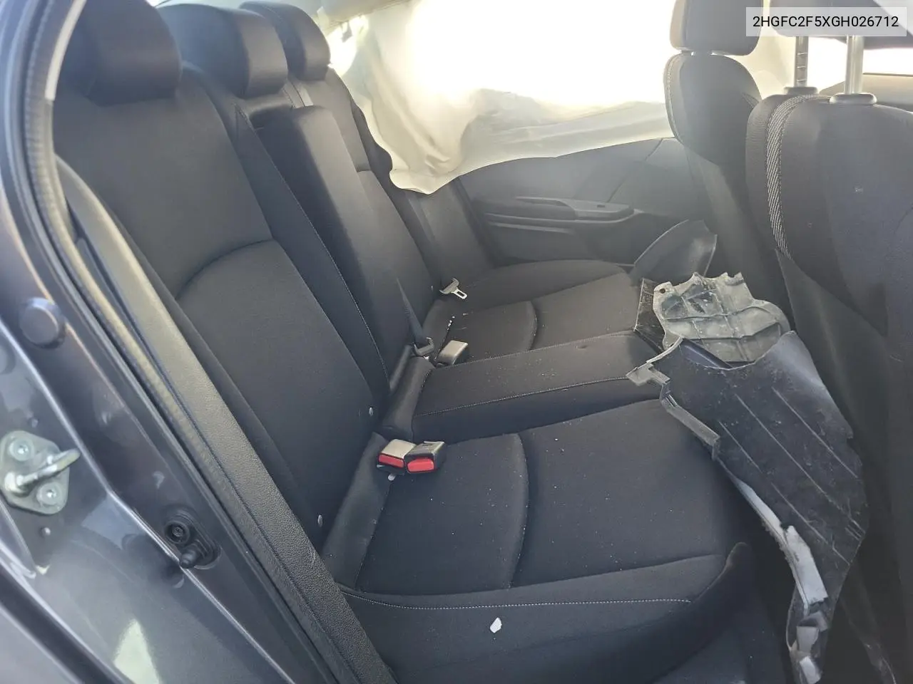 2HGFC2F5XGH026712 2016 Honda Civic Lx
