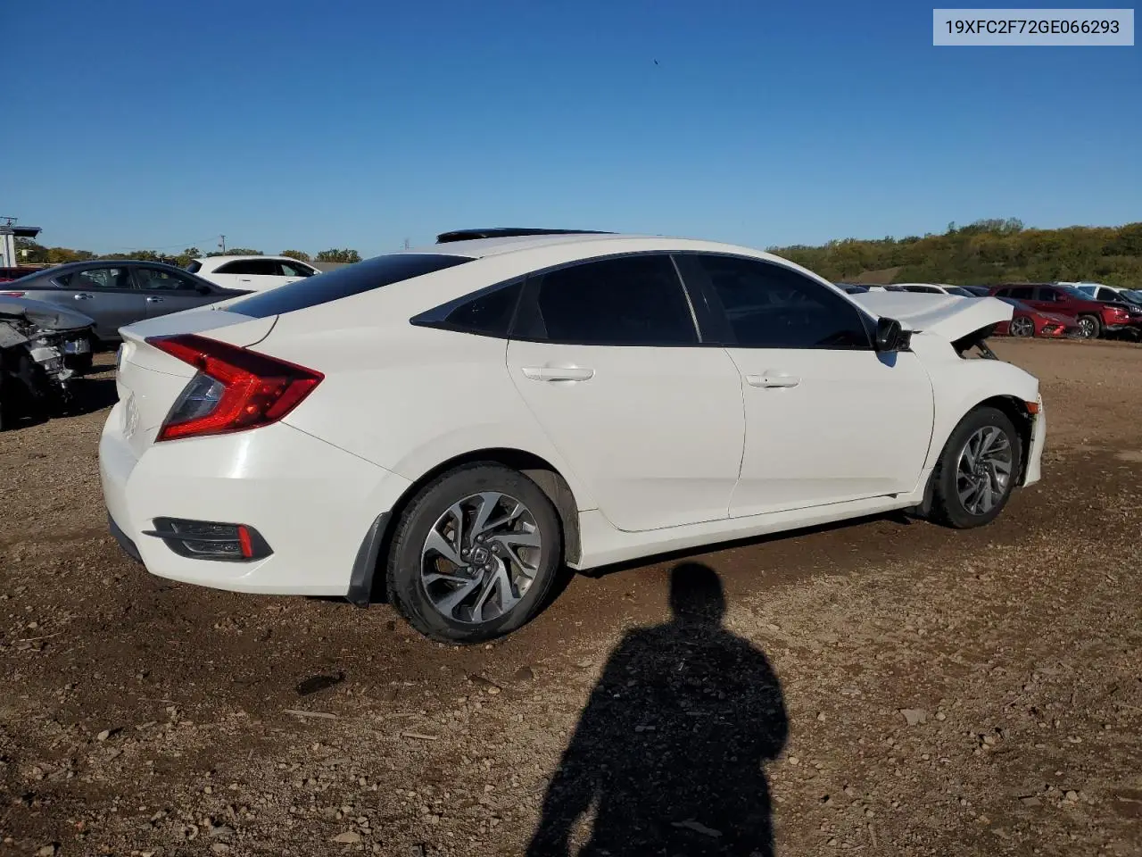 19XFC2F72GE066293 2016 Honda Civic Ex