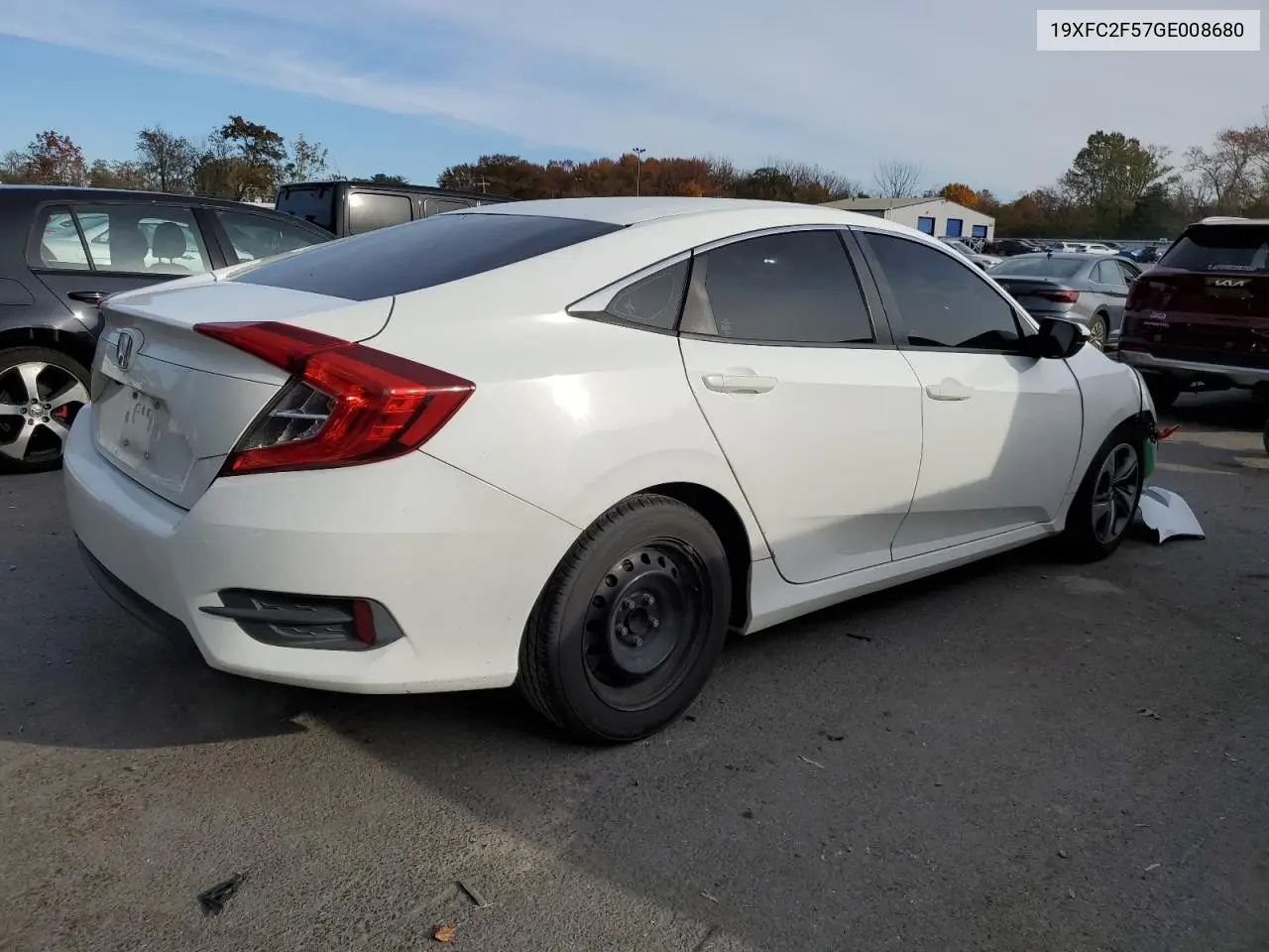 19XFC2F57GE008680 2016 Honda Civic Lx