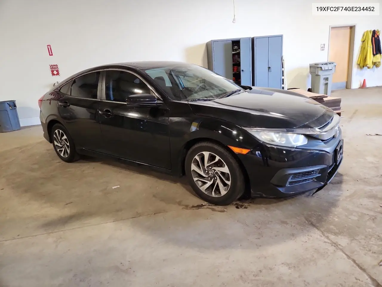19XFC2F74GE234452 2016 Honda Civic Ex