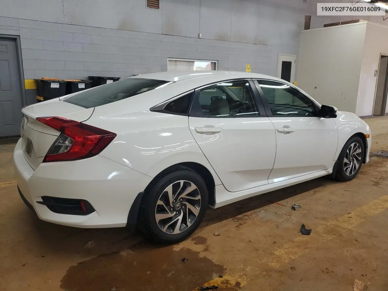 19XFC2F76GE016089 2016 Honda Civic Ex