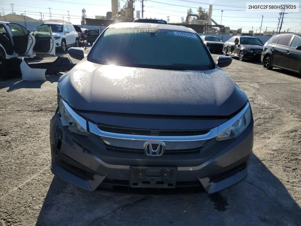 2HGFC2F58GH529025 2016 Honda Civic Lx