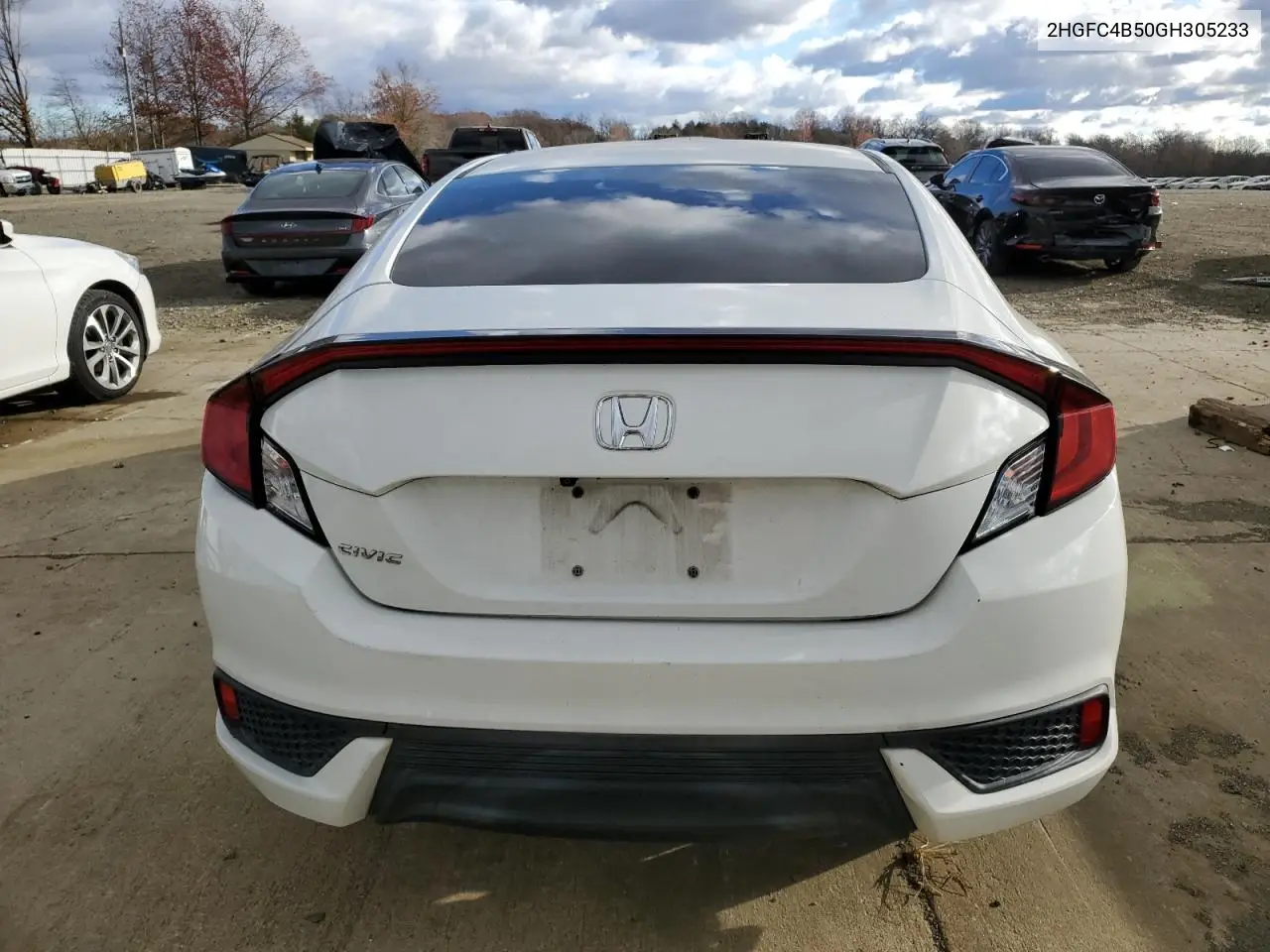 2HGFC4B50GH305233 2016 Honda Civic Lx