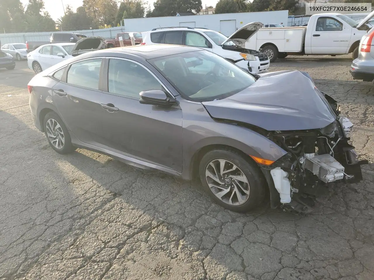 19XFC2F7XGE246654 2016 Honda Civic Ex