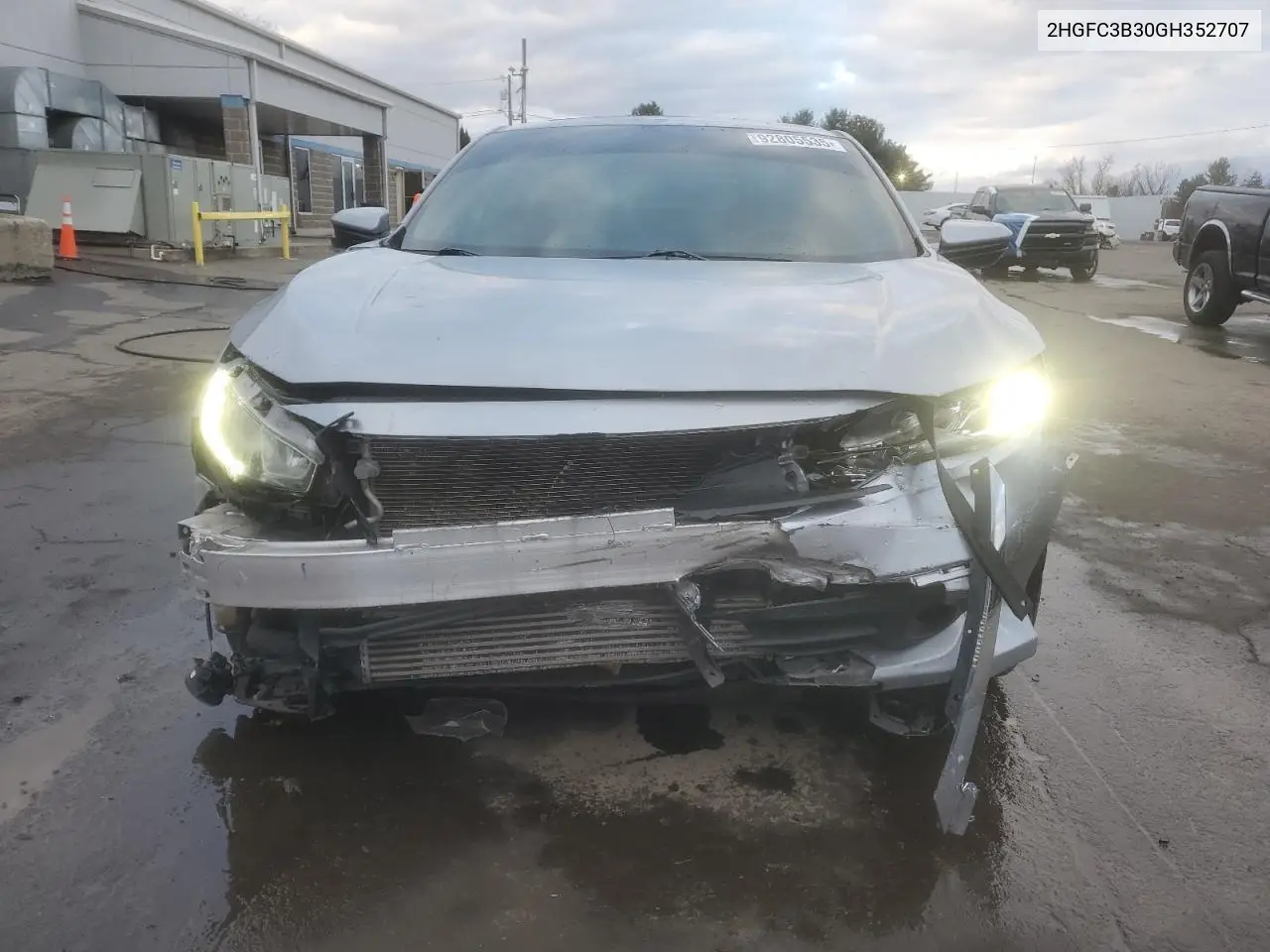 2HGFC3B30GH352707 2016 Honda Civic Ex