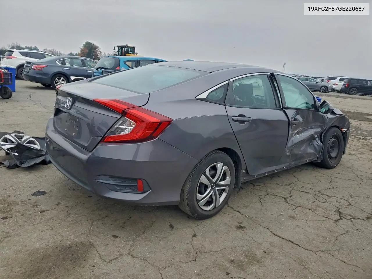 19XFC2F57GE220687 2016 Honda Civic Lx