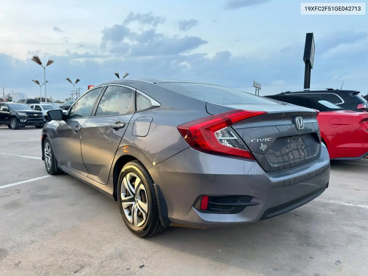 19XFC2F51GE042713 2016 Honda Civic Lx