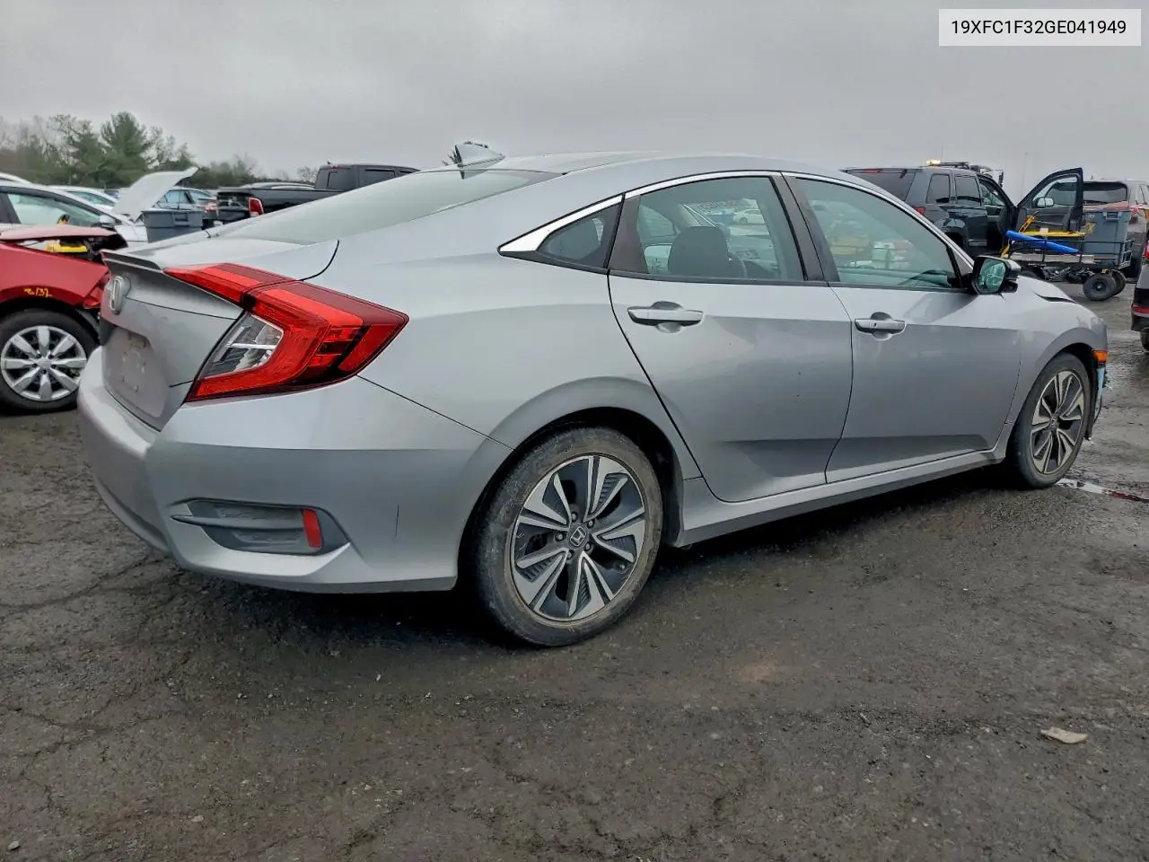 19XFC1F32GE041949 2016 Honda Civic Ex