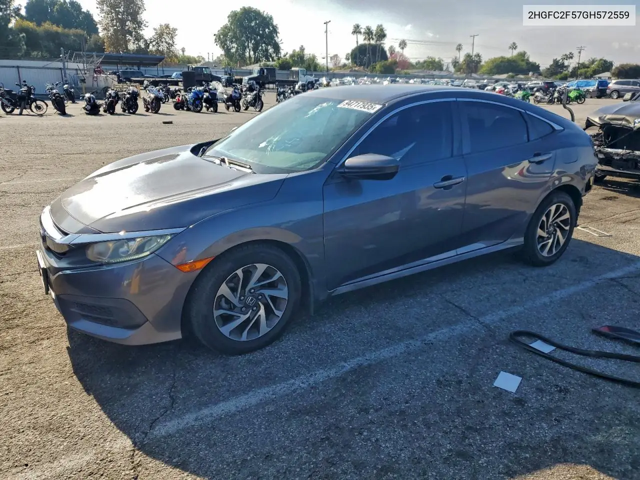 2HGFC2F57GH572559 2016 Honda Civic Lx