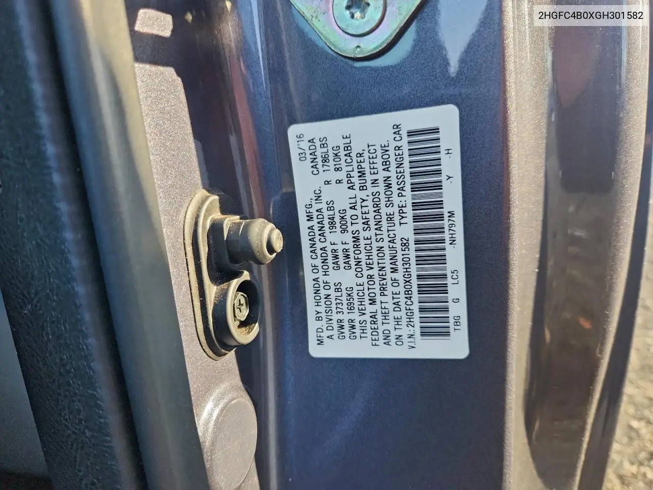 2HGFC4B0XGH301582 2016 Honda Civic Lx