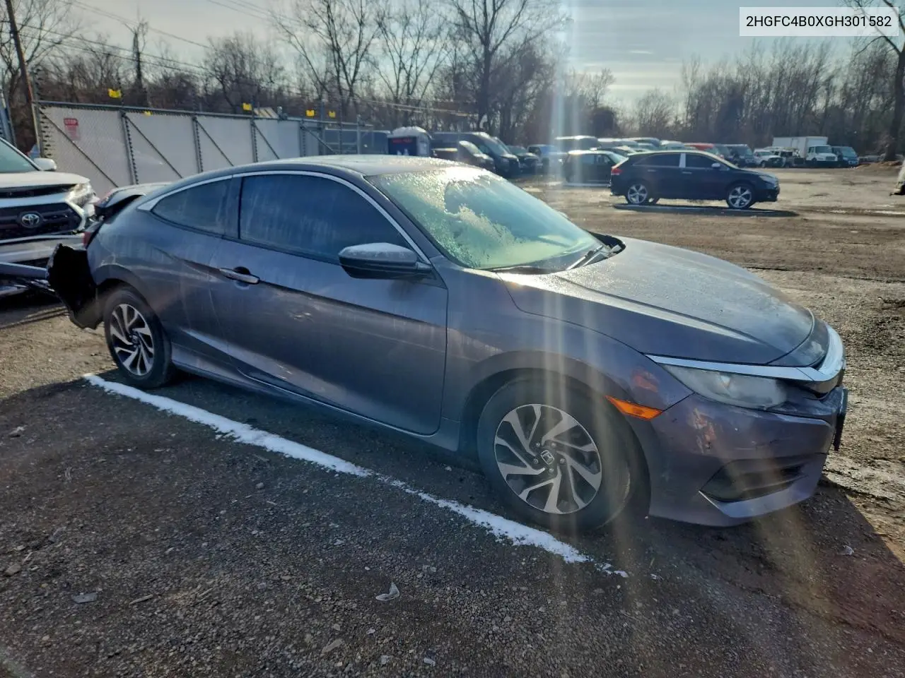 2HGFC4B0XGH301582 2016 Honda Civic Lx