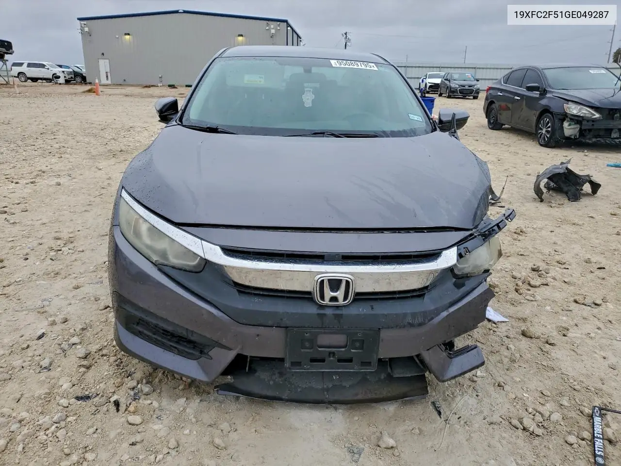 19XFC2F51GE049287 2016 Honda Civic Lx