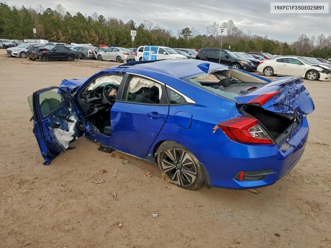 19XFC1F35GE025891 2016 Honda Civic Ex