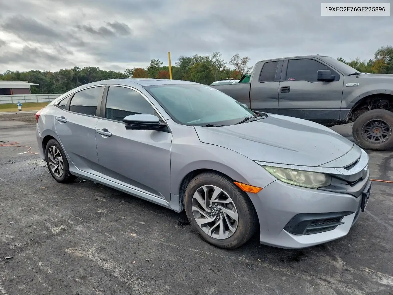 19XFC2F76GE225896 2016 Honda Civic Ex