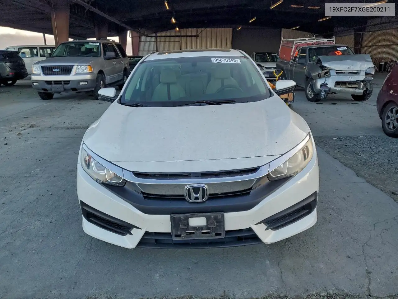 19XFC2F7XGE200211 2016 Honda Civic Ex