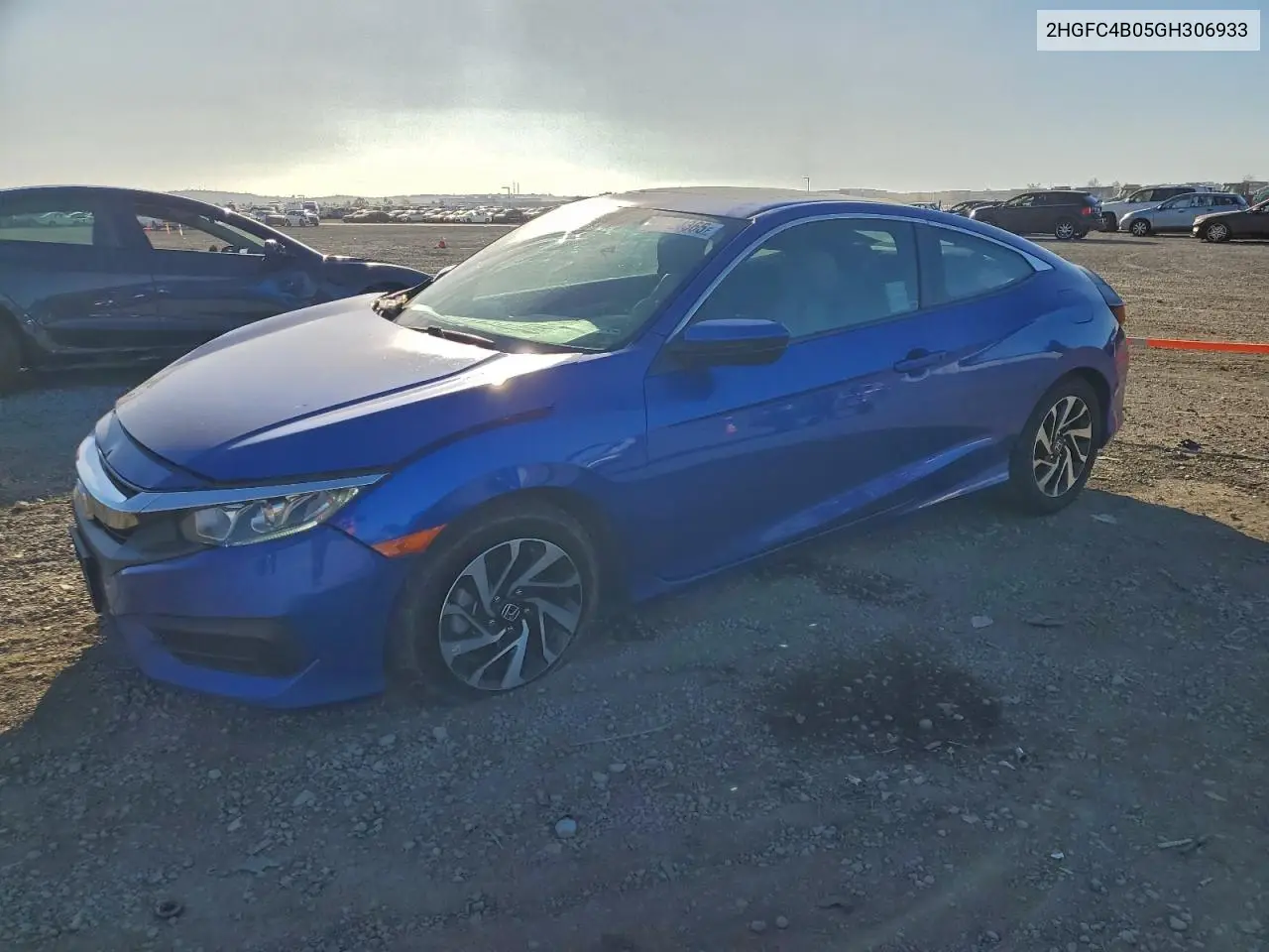 2HGFC4B05GH306933 2016 Honda Civic Lx