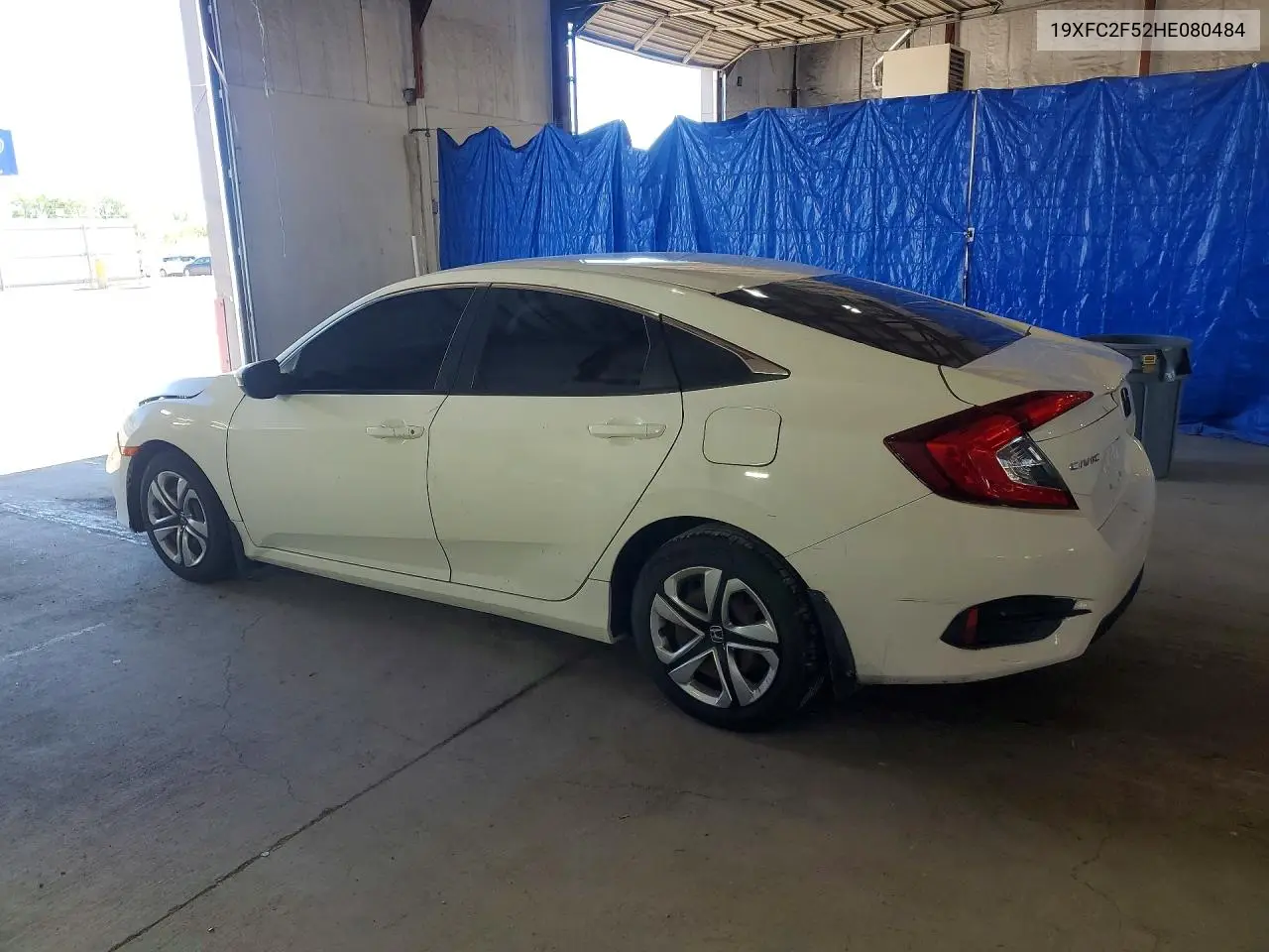 19XFC2F52HE080484 2017 Honda Civic Lx