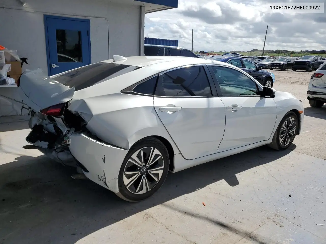 19XFC1F72HE000922 2017 Honda Civic Exl