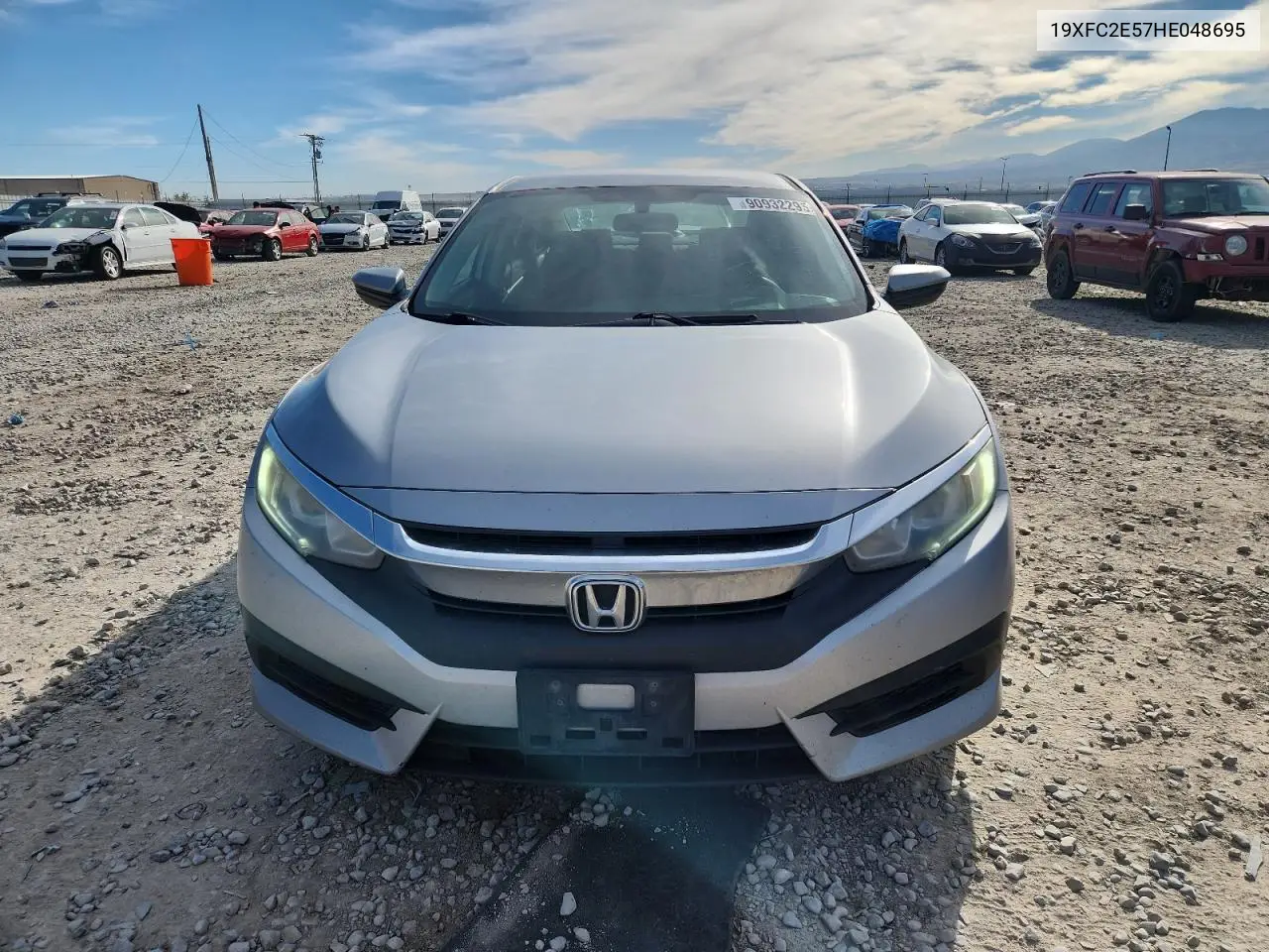 19XFC2E57HE048695 2017 Honda Civic Lx