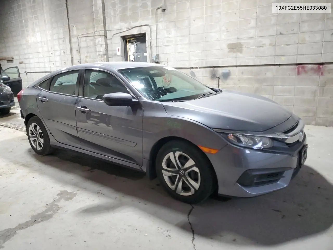 19XFC2E55HE033080 2017 Honda Civic Lx