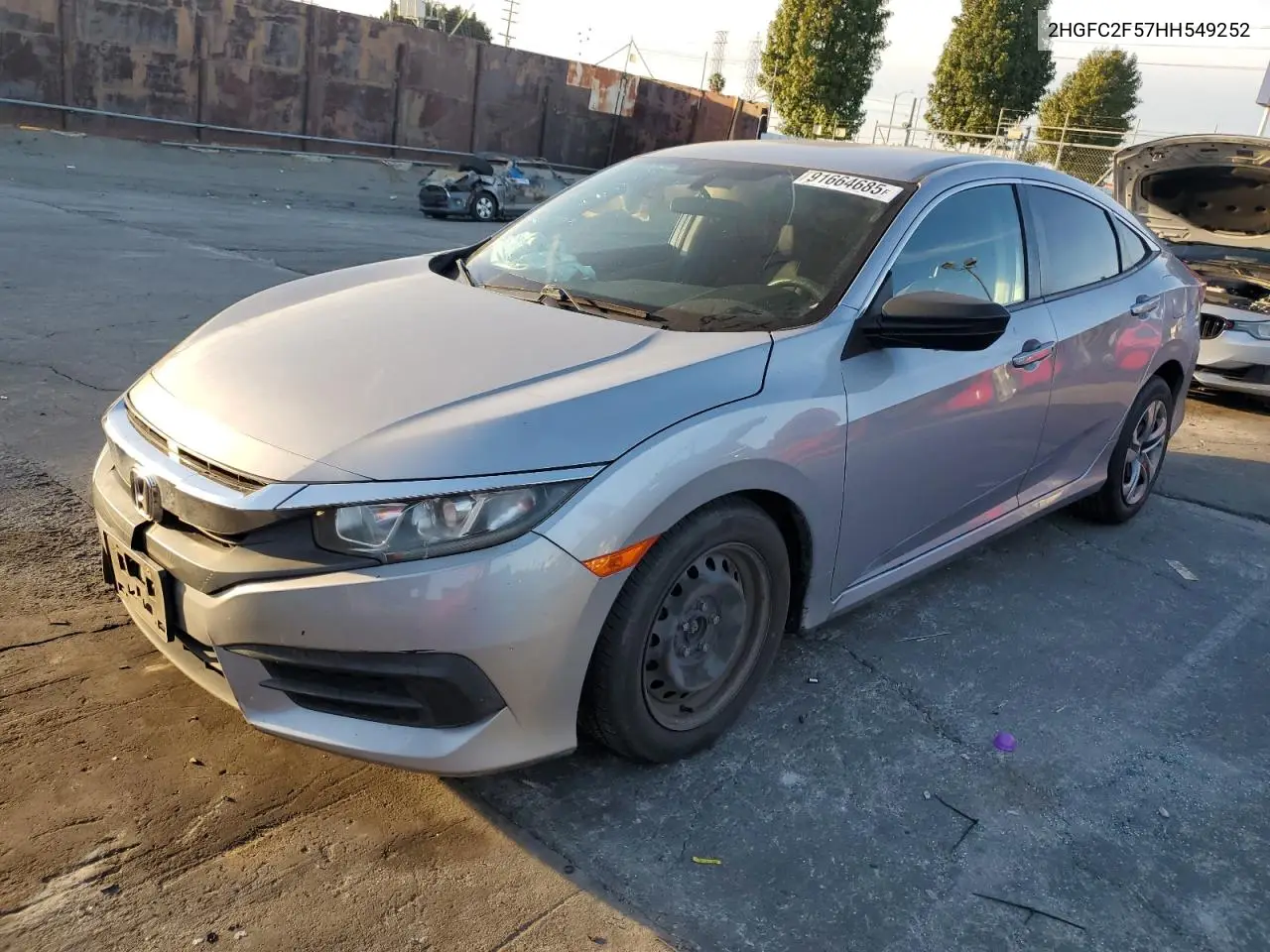 2HGFC2F57HH549252 2017 Honda Civic Lx