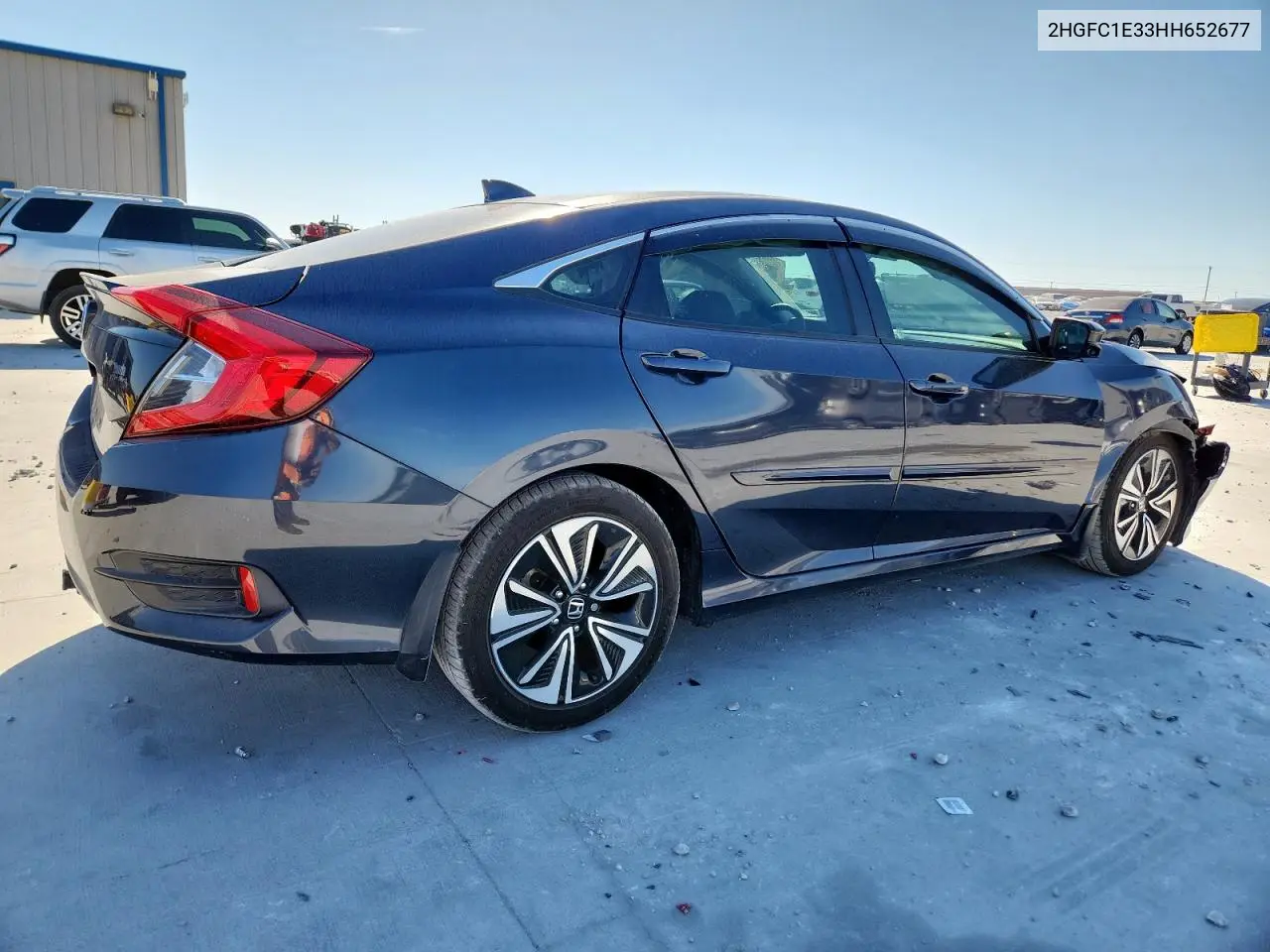 2HGFC1E33HH652677 2017 Honda Civic Ex