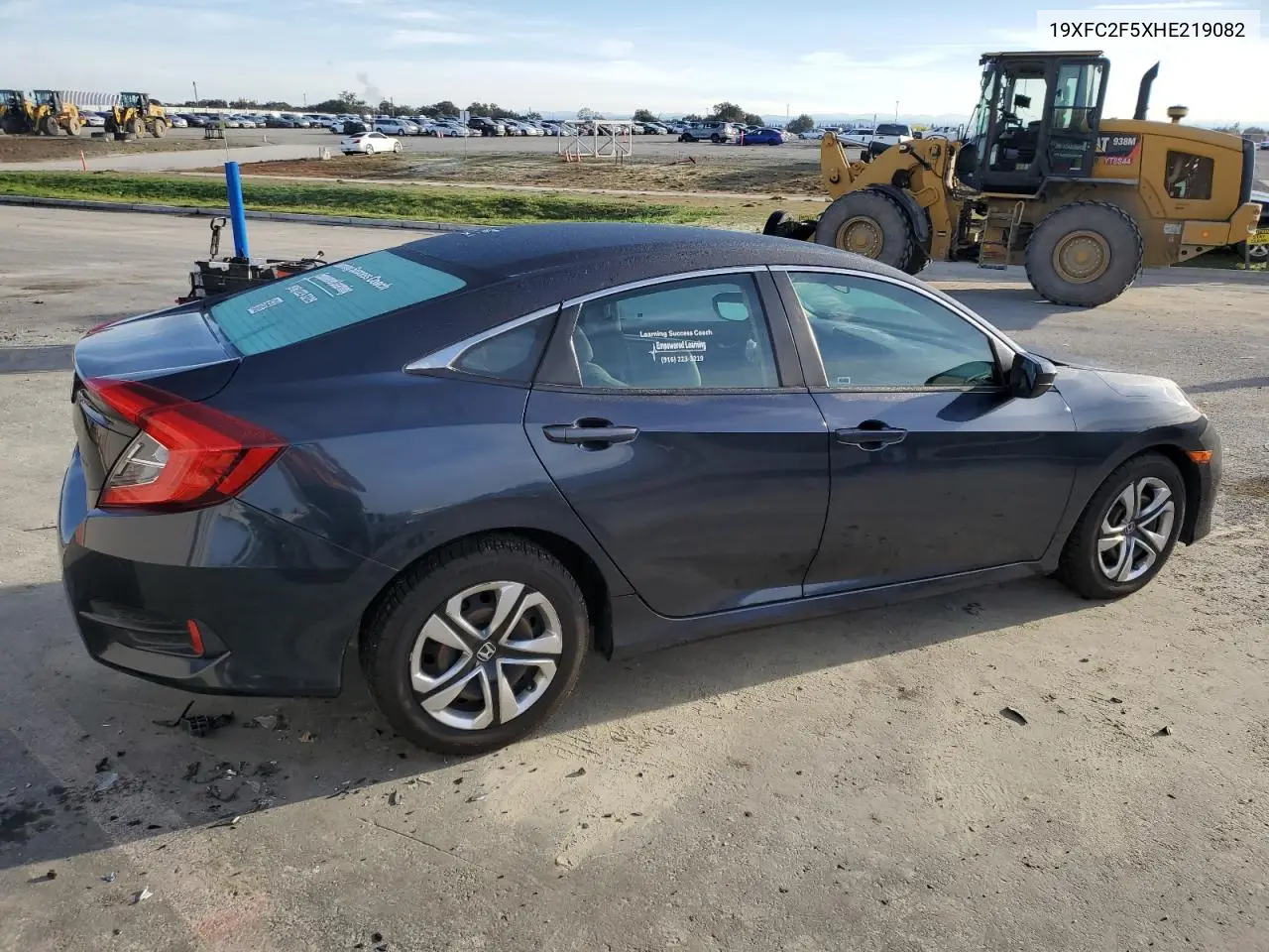 19XFC2F5XHE219082 2017 Honda Civic Lx
