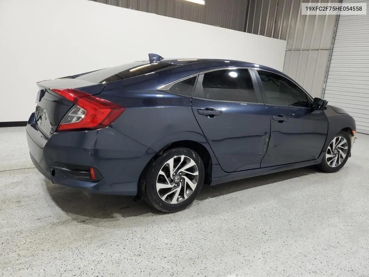 19XFC2F75HE054558 2017 Honda Civic Ex