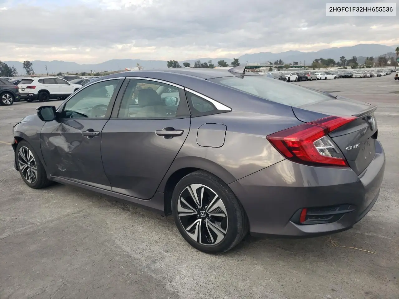2HGFC1F32HH655536 2017 Honda Civic Ex