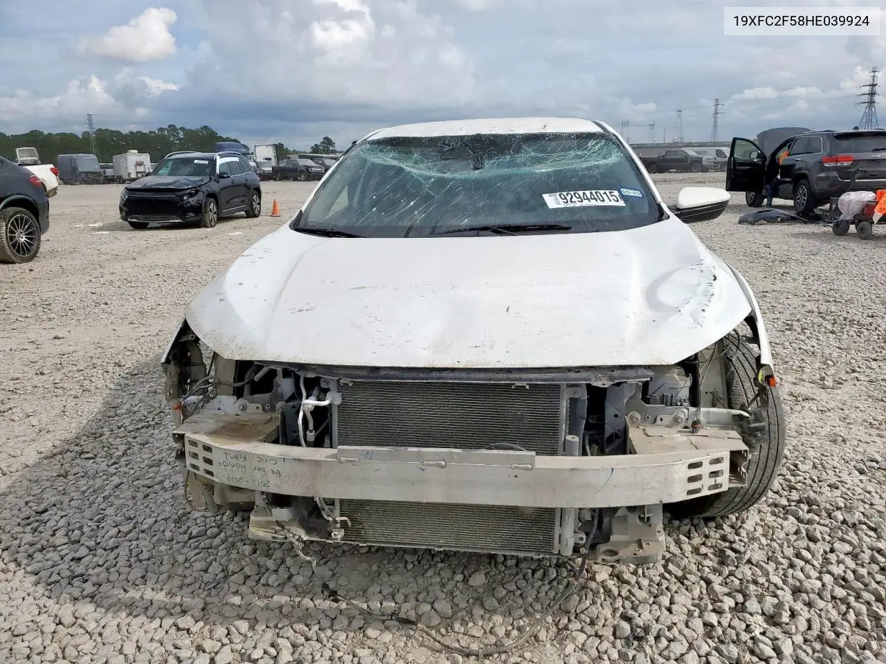 19XFC2F58HE039924 2017 Honda Civic Lx