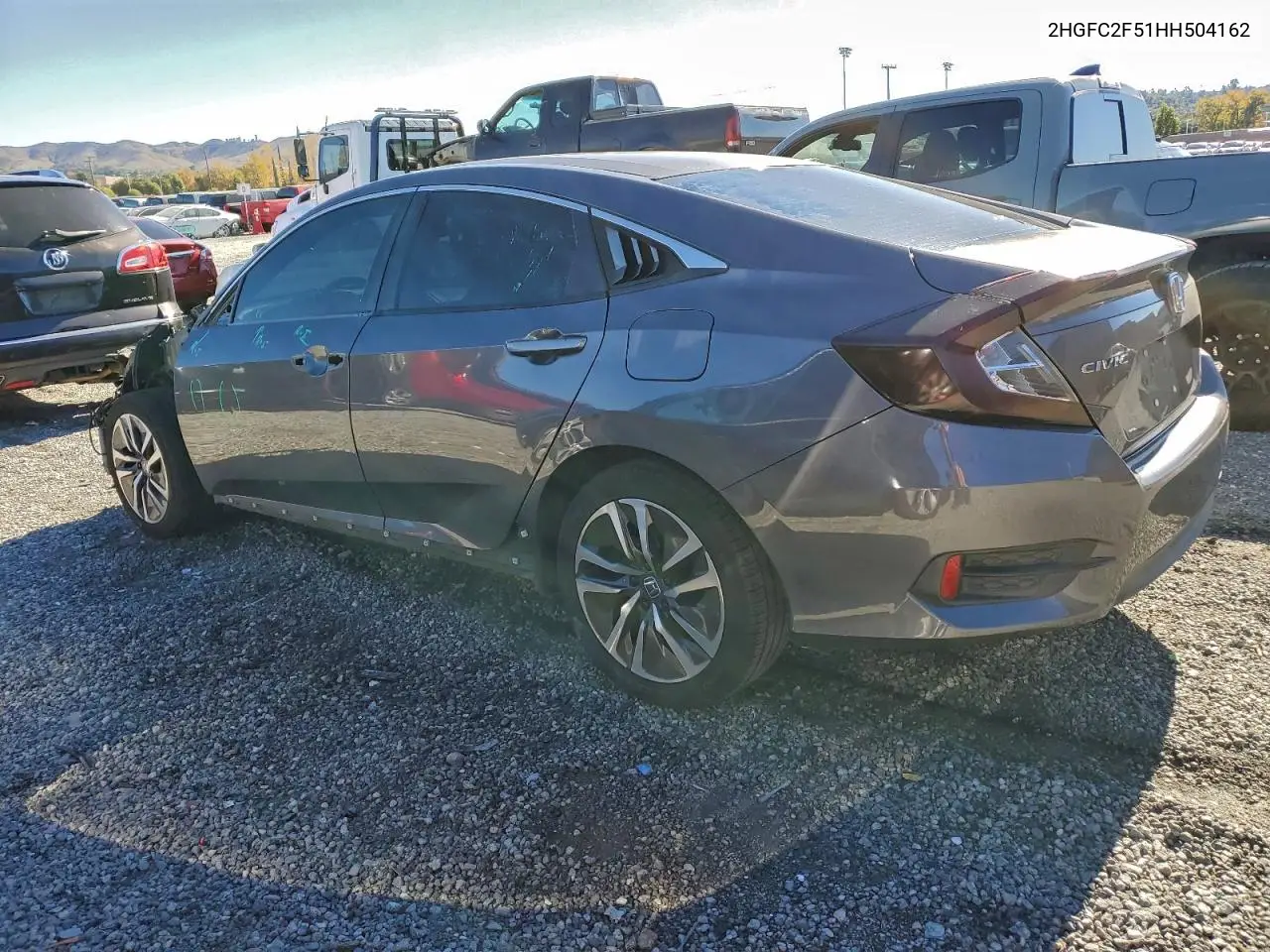 2HGFC2F51HH504162 2017 Honda Civic Lx