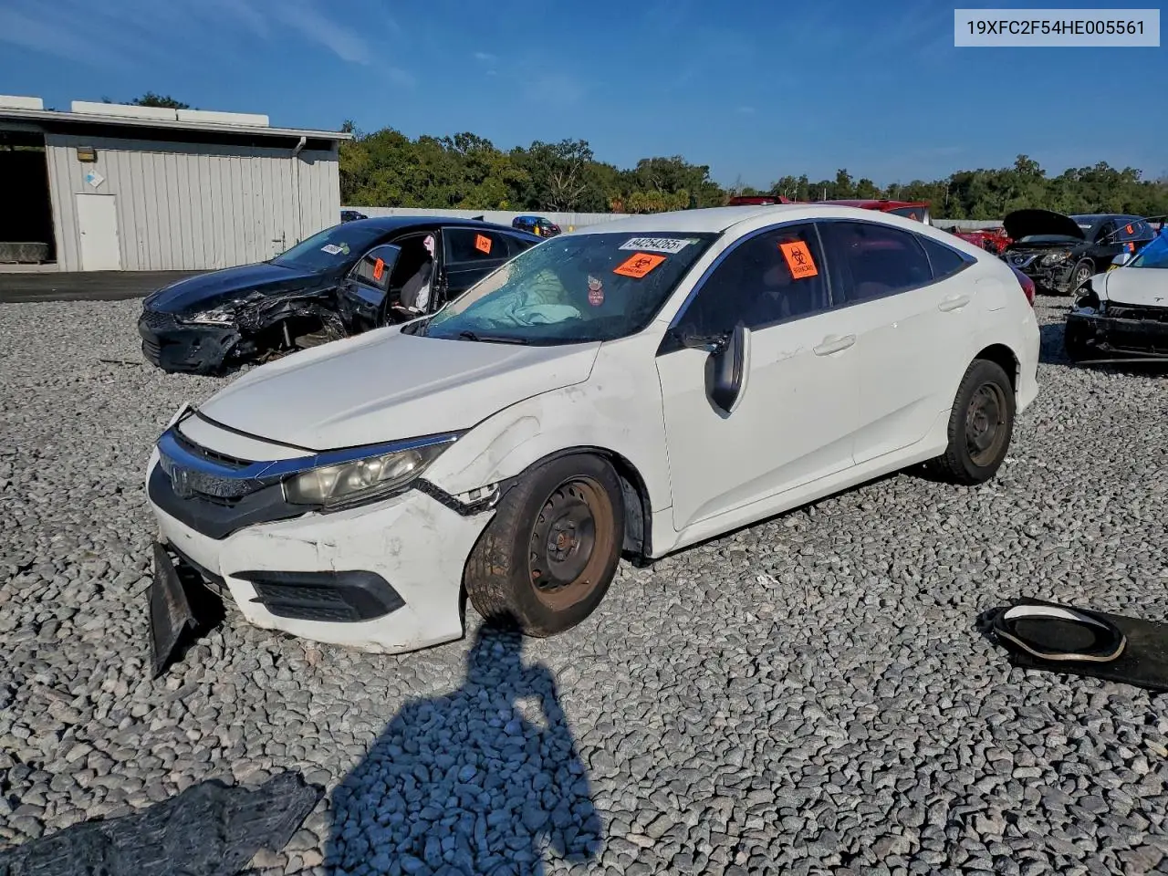 19XFC2F54HE005561 2017 Honda Civic Lx