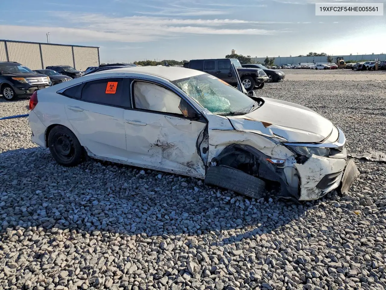 19XFC2F54HE005561 2017 Honda Civic Lx
