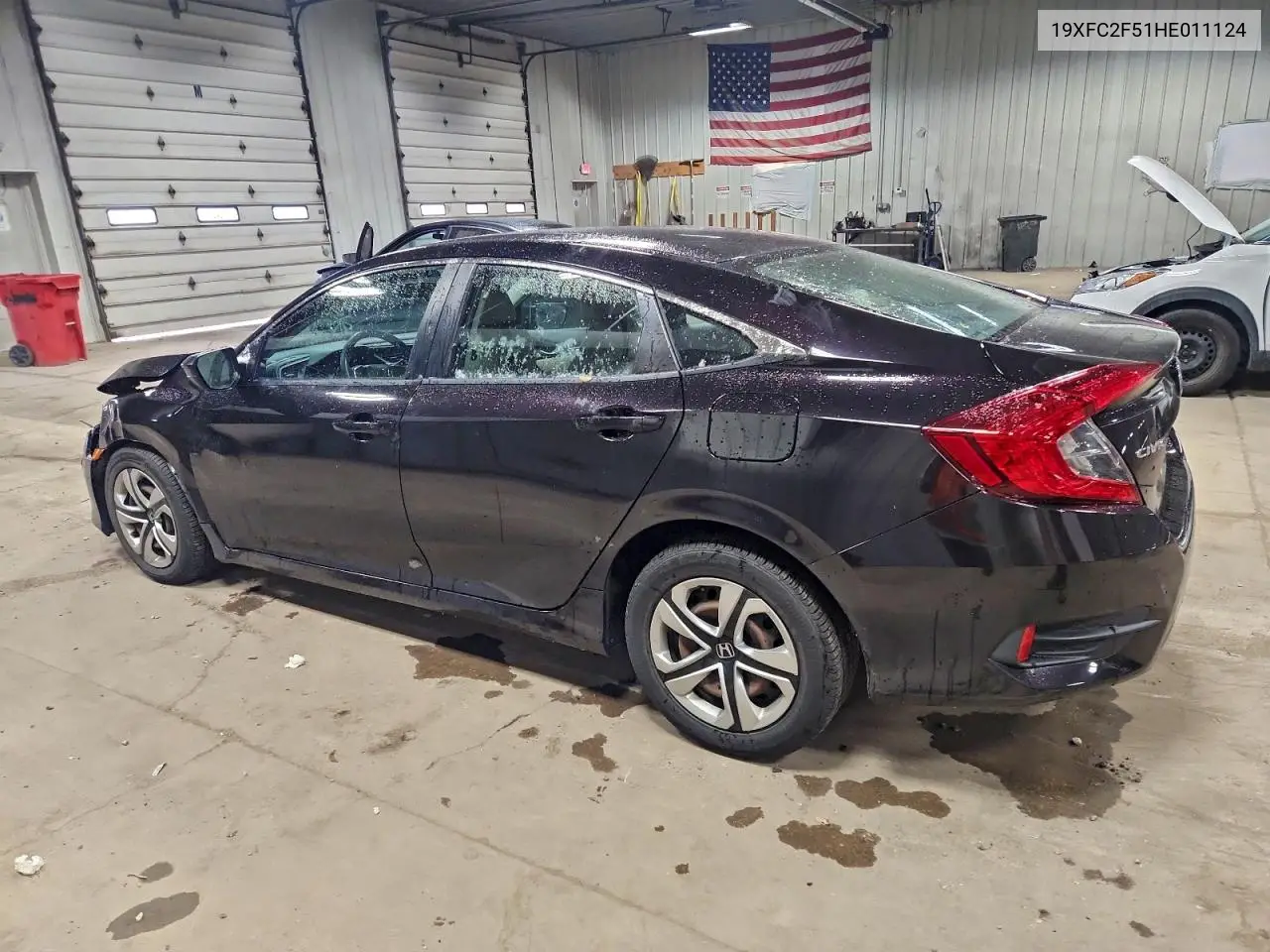 19XFC2F51HE011124 2017 Honda Civic Lx