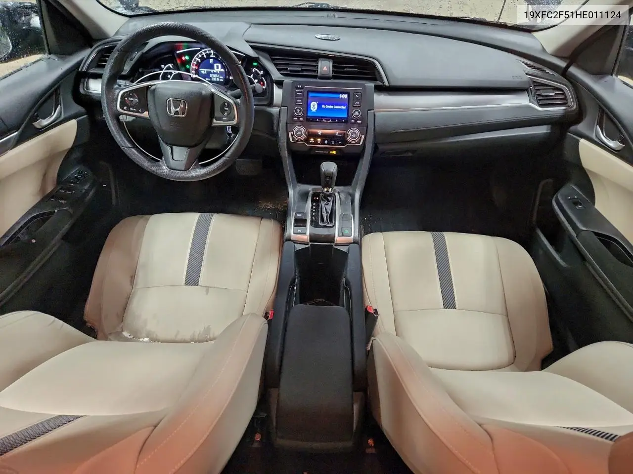 19XFC2F51HE011124 2017 Honda Civic Lx