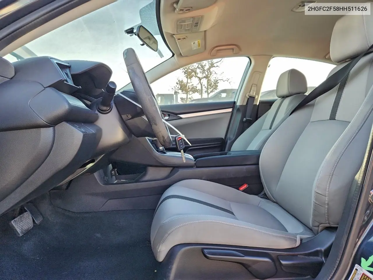2HGFC2F58HH511626 2017 Honda Civic Lx