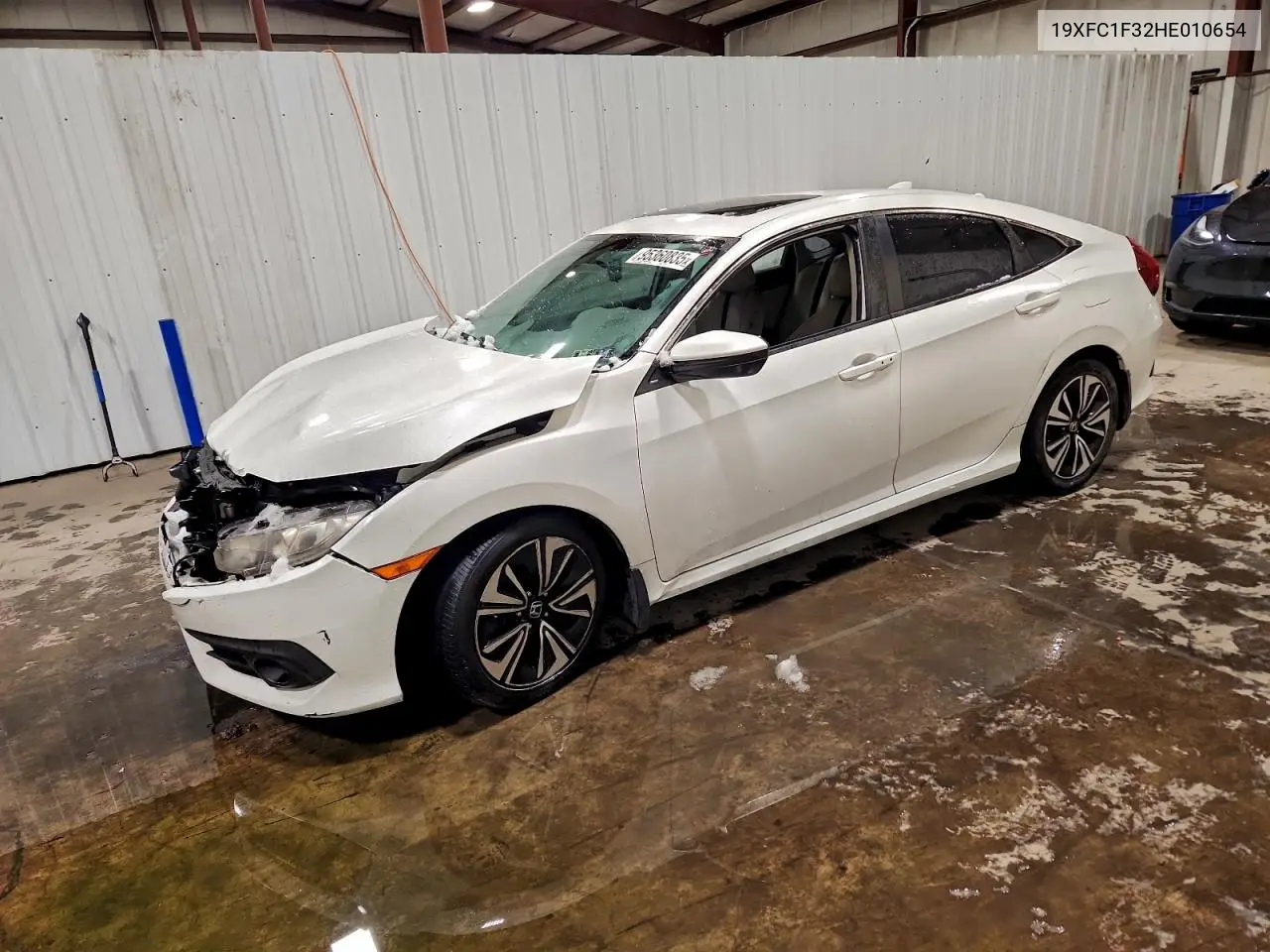 19XFC1F32HE010654 2017 Honda Civic Ex