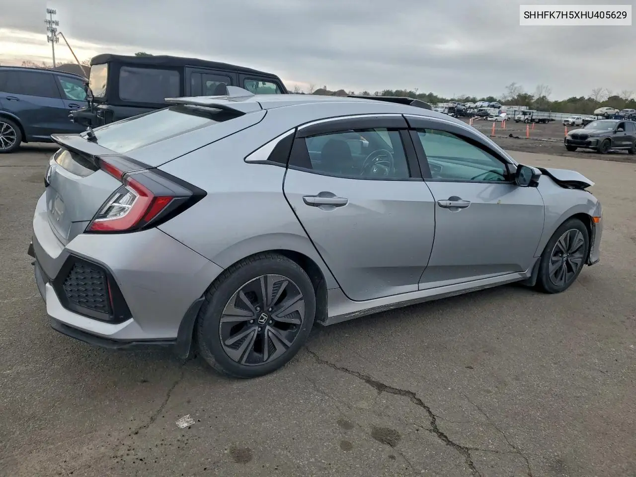 SHHFK7H5XHU405629 2017 Honda Civic Ex