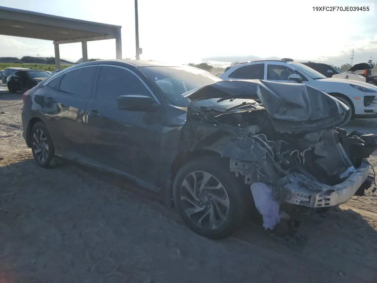 19XFC2F70JE039455 2018 Honda Civic Ex