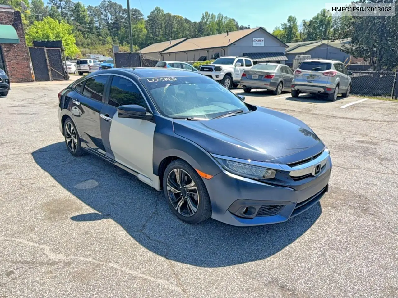 JHMFC1F90JX013058 2018 Honda Civic Touring