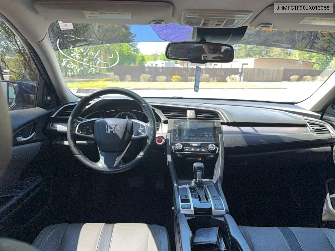 JHMFC1F90JX013058 2018 Honda Civic Touring