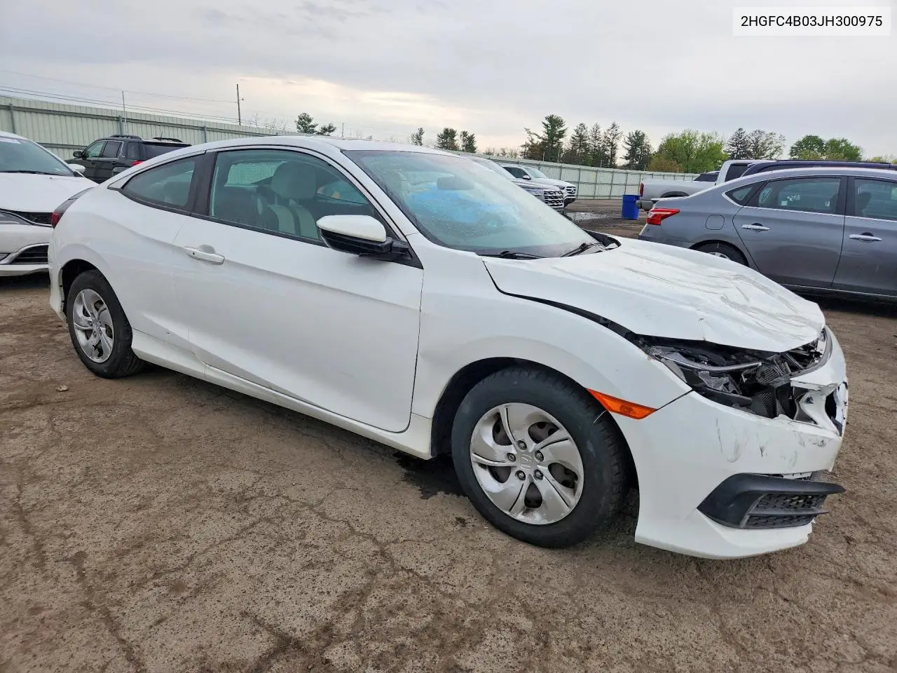 2HGFC4B03JH300975 2018 Honda Civic Lx