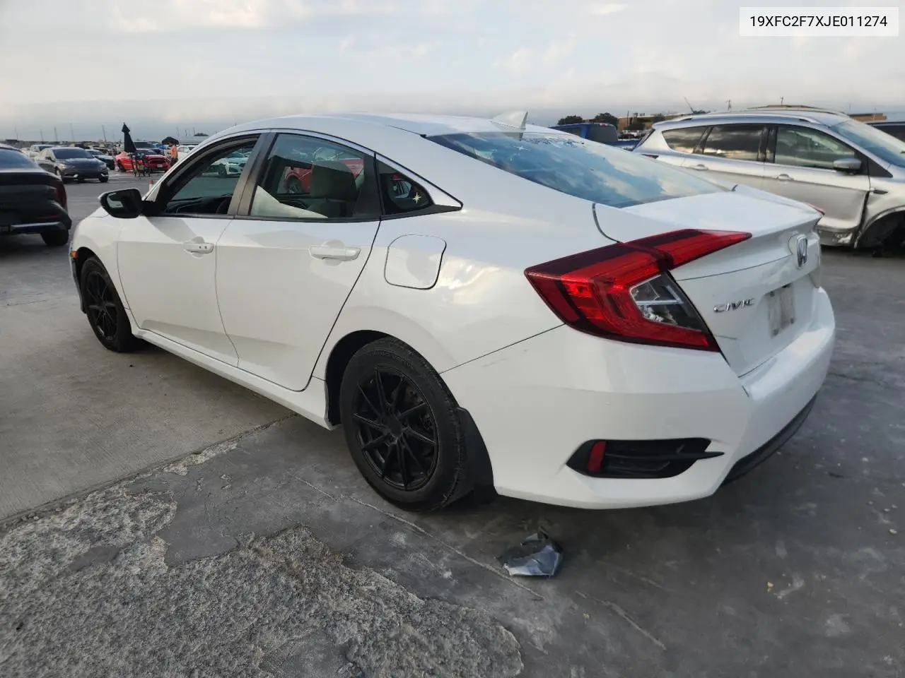 19XFC2F7XJE011274 2018 Honda Civic Ex