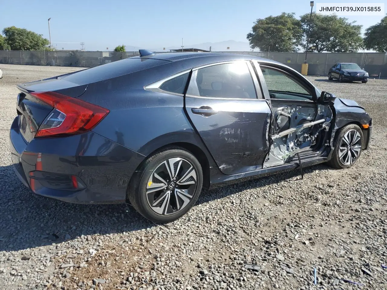 JHMFC1F39JX015855 2018 Honda Civic Ex