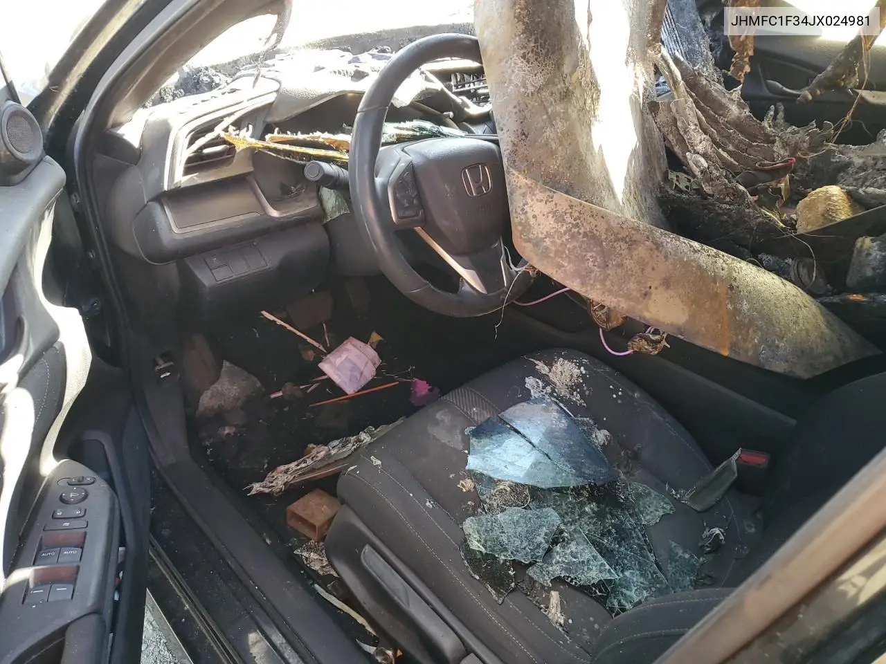 JHMFC1F34JX024981 2018 Honda Civic Ex