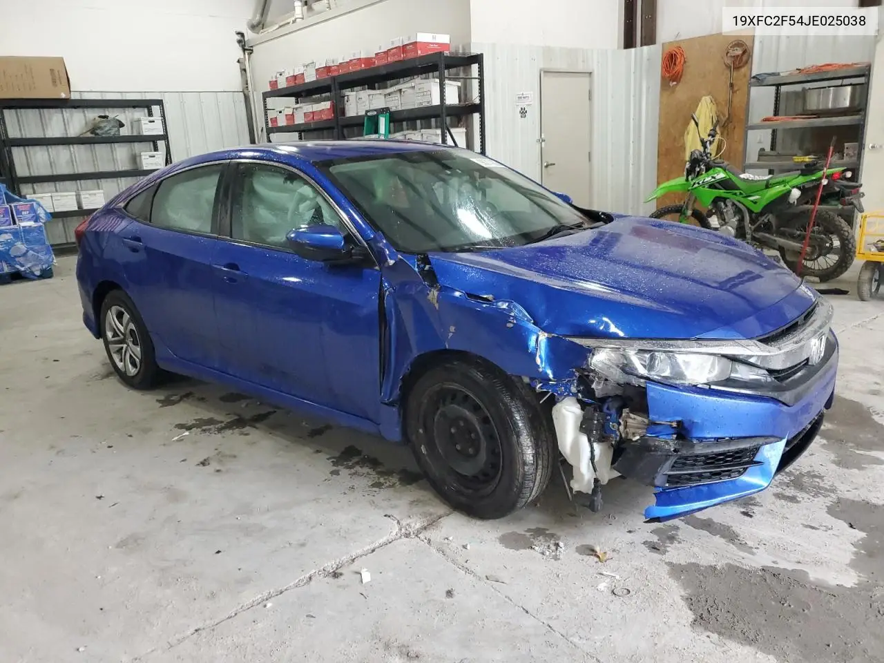 19XFC2F54JE025038 2018 Honda Civic Lx