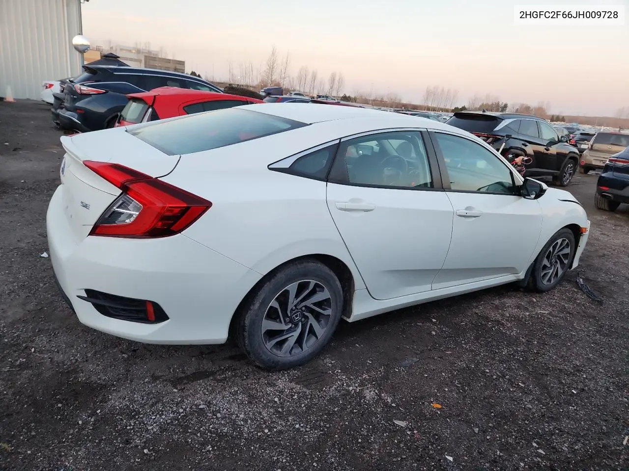 2HGFC2F66JH009728 2018 Honda Civic Lx