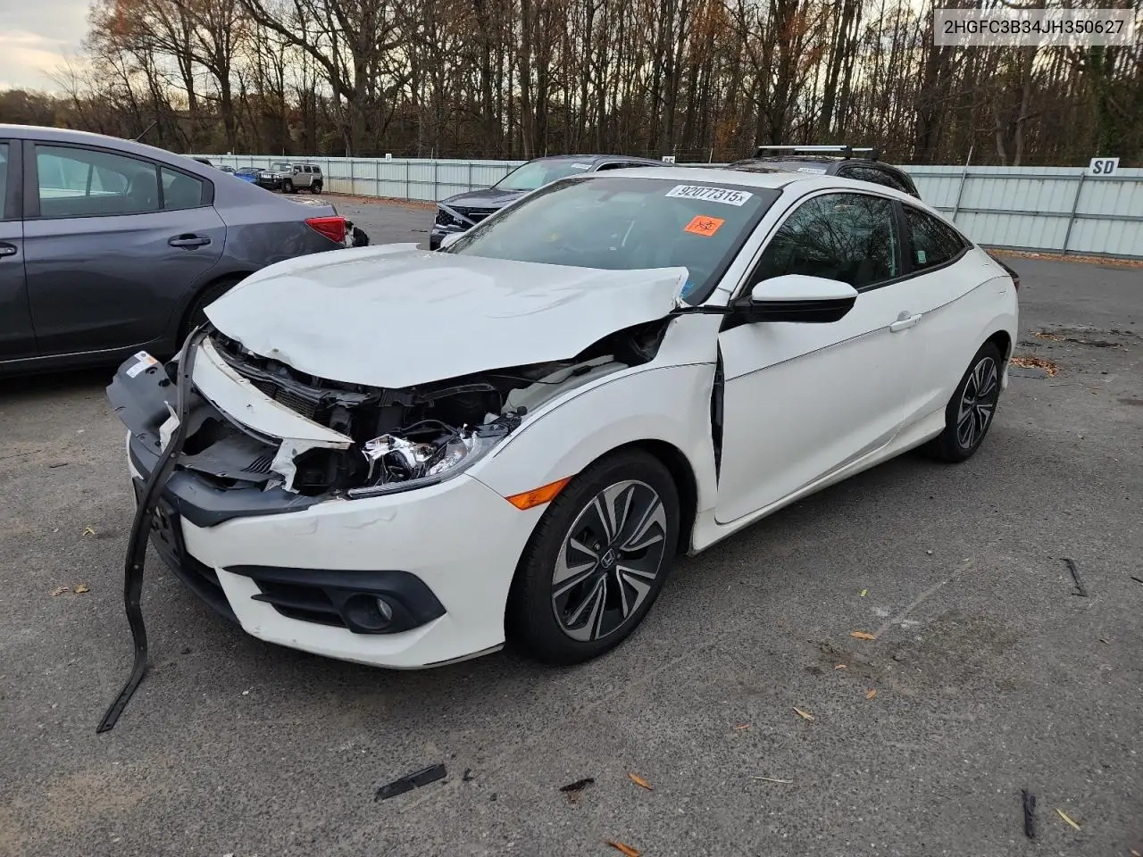 2HGFC3B34JH350627 2018 Honda Civic Ex