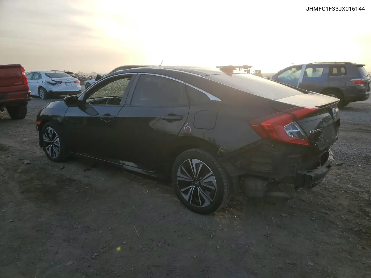 JHMFC1F33JX016144 2018 Honda Civic Ex